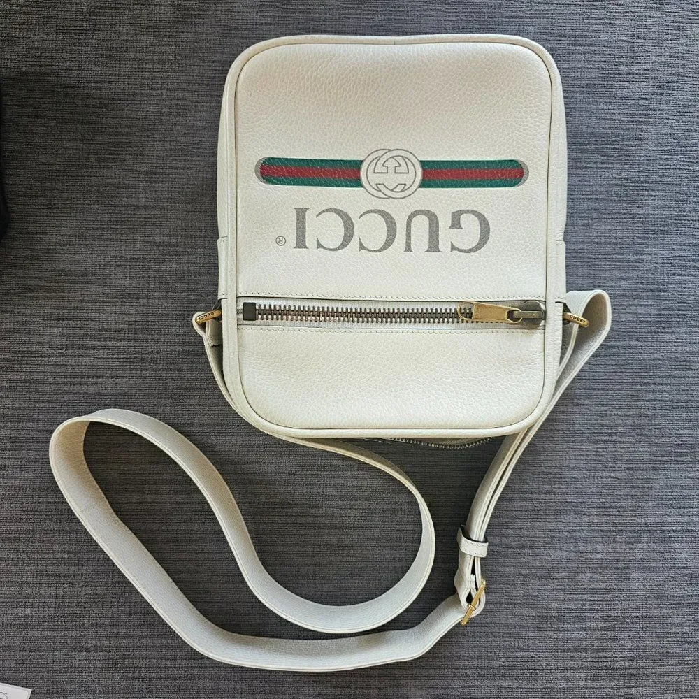 Gucci Men's Authentic White Logo Print Leather Messenger Crossbody Bag